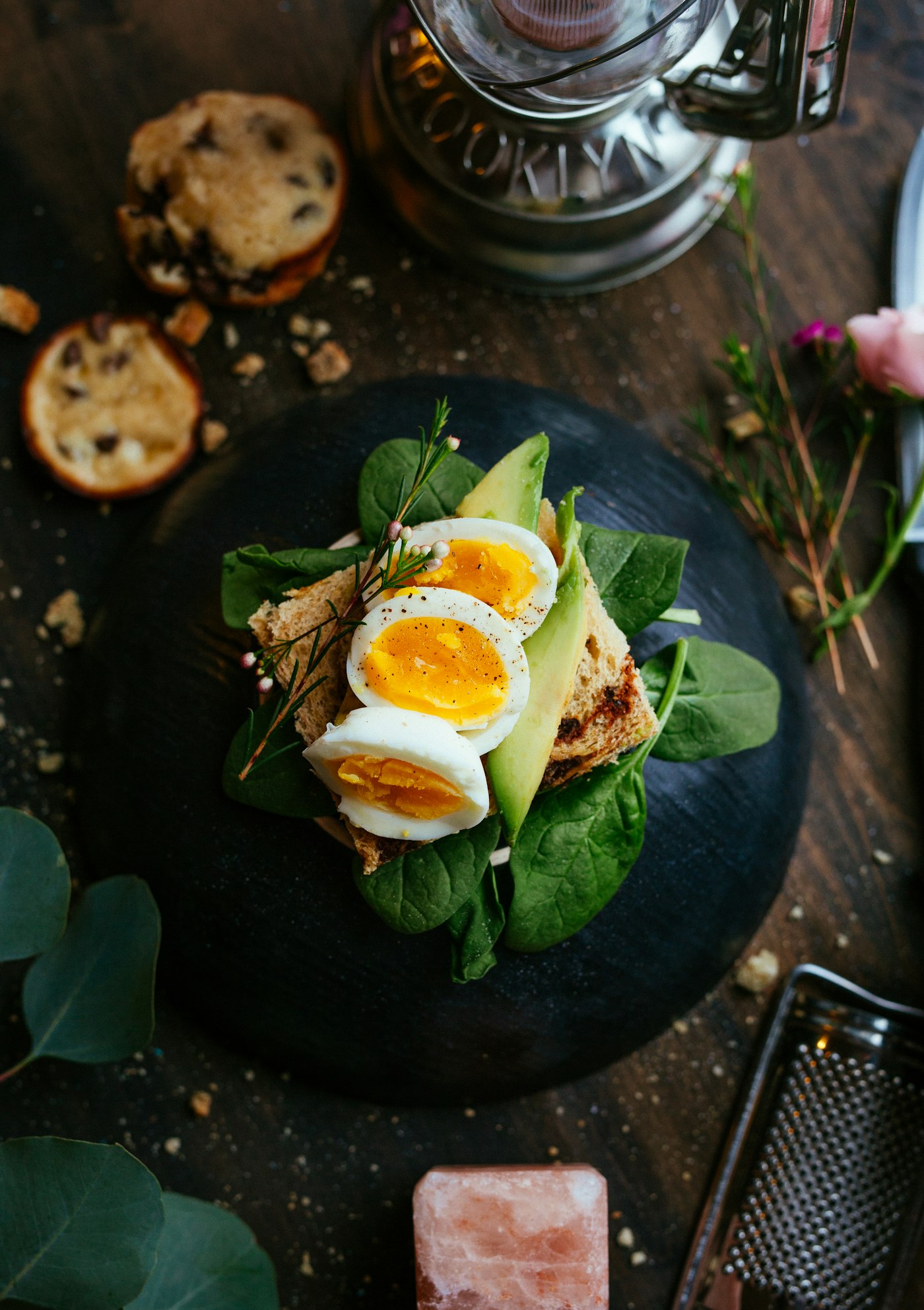 Tostada de aguacate y huevo